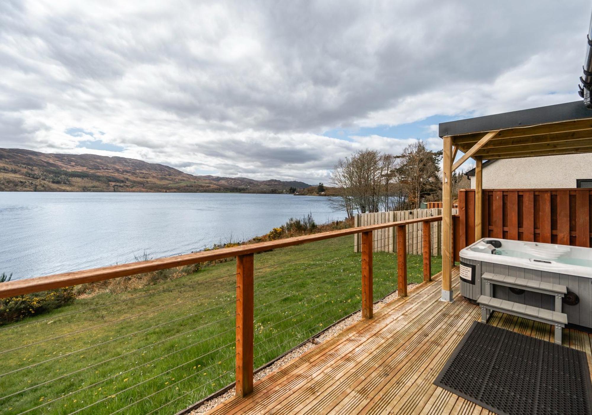Shoreland Lodges - Cherry Lodge Fort Augustus Exteriér fotografie